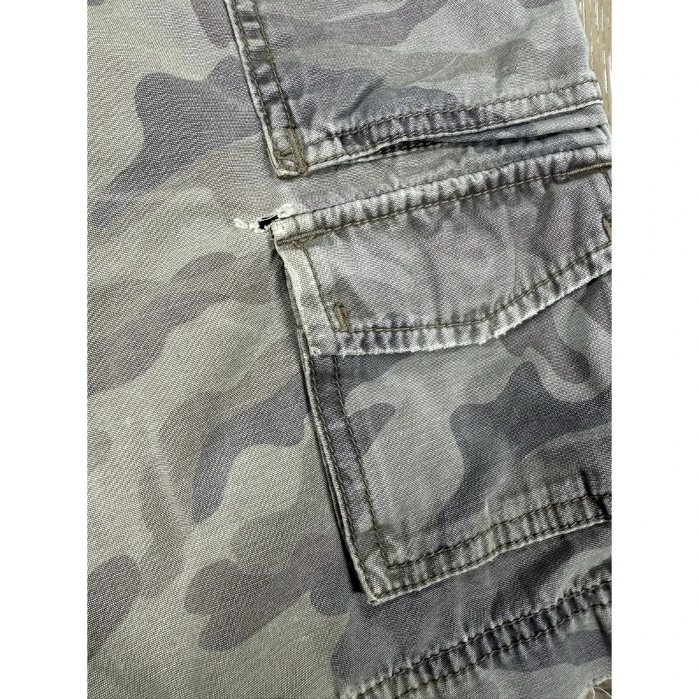 Vintage‎ JUICY COUTURE Men Camo Cargo Shorts Size 33 Y2K Retro Grunge
